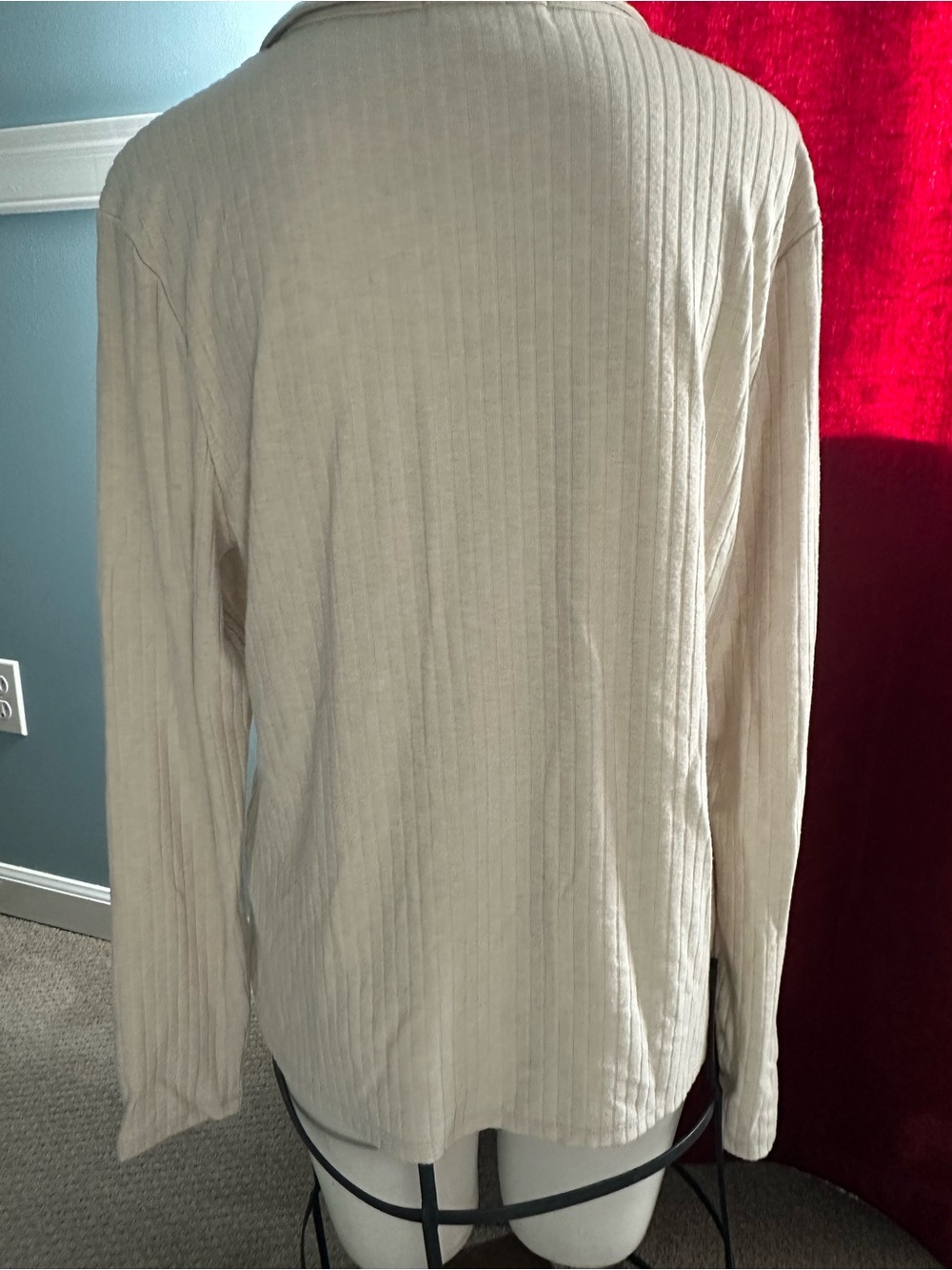 Cream Ribbed Button-Front Long Sleeve Top - Picture 6 of 8